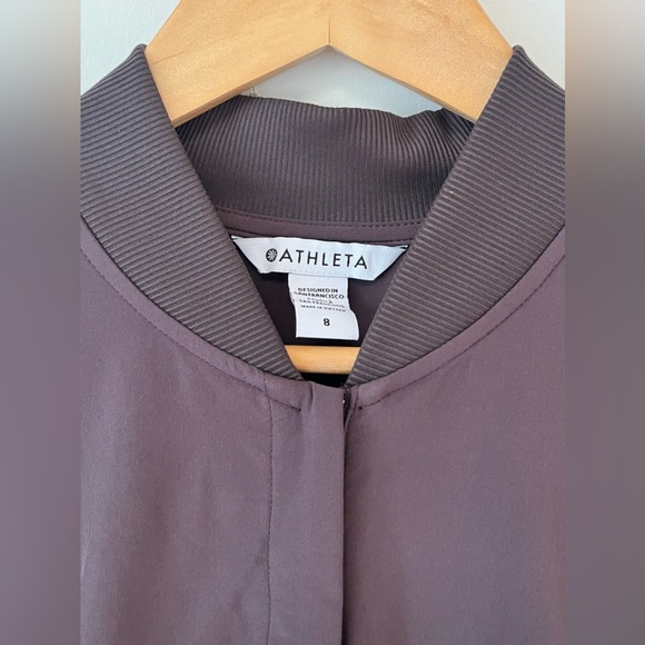 Athleta Women's Brooklyn Utility Jumpsuit Size 8 Half Zip Cargo Pockets - Picture 7 of 13